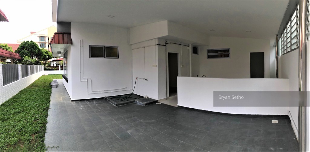 Thomson Park (D20), Semi-Detached #211771171